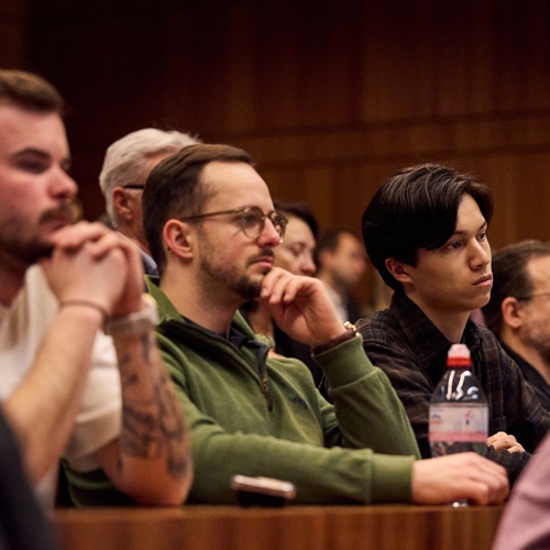 ZHAW Finance Circle 0014