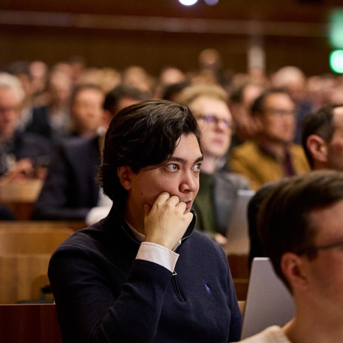 ZHAW Finance Circle 0018