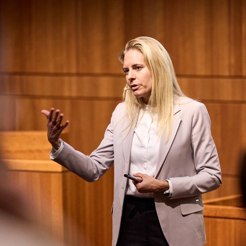 ZHAW Finance Circle 0036