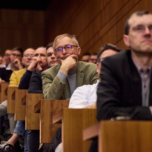 ZHAW Finance Circle 0042