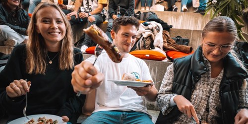 02 Bild Kachelbild 1050X500px Seite 5