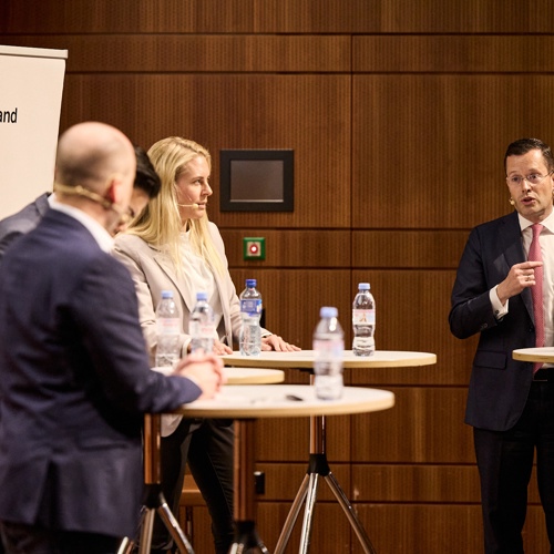 ZHAW Finance Circle 0073